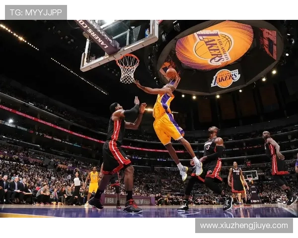 篮球赛场最后一秒压哨绝杀的激情与传奇瞬间背后的荣耀与梦想故事 - 副本