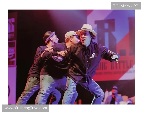 绿茵烽火再燃足球德比大战巅峰对决全景解析热血荣耀之夜风云激荡 - 副本 - 副本 (4) - 副本