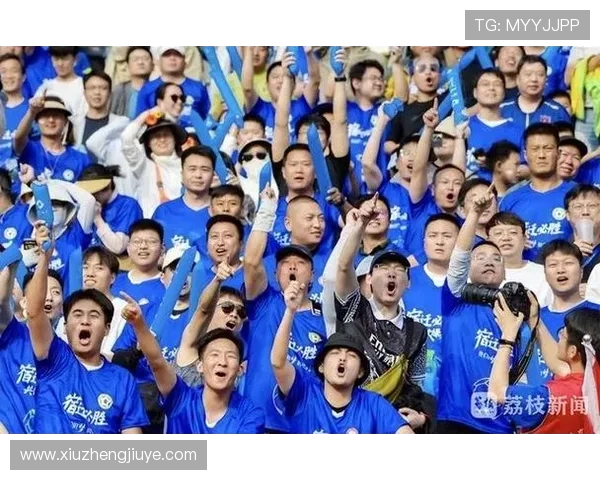 绝杀与逆转交织的焦点之夜强强对话点燃联赛战火引爆球迷热情全场沸腾 - 副本 (5) - 副本